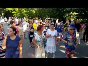 Танцы на Приморском бульваре - Севастополь - 17.07.19 - Певец Сергей Соков