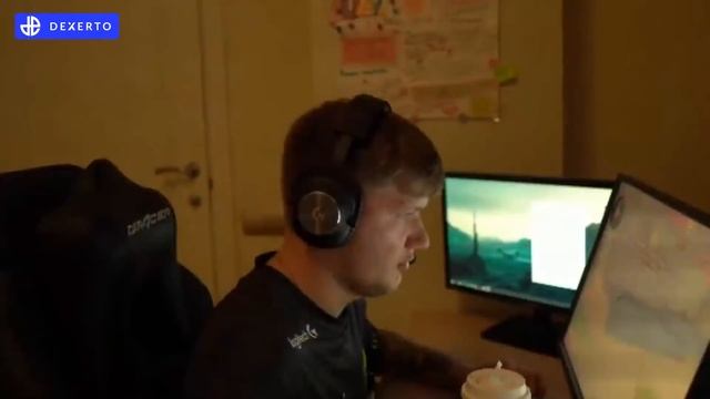 CSGO Pros Answer: Why Is s1mple SO GOOD?! смотреть онлайн