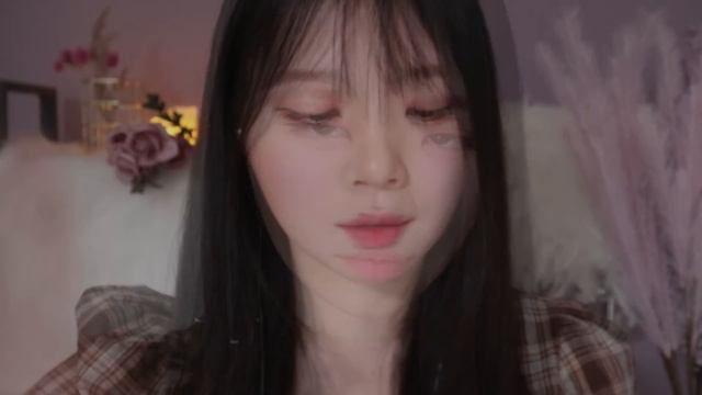 ASMR No Talking 메이크업 소리 (Doing your Makeup sound) смотреть онлайн