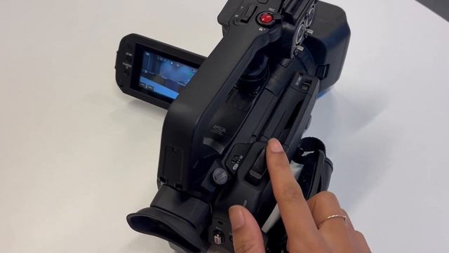 Tutorial Canon XA55 Fatou Weldring смотреть онлайн