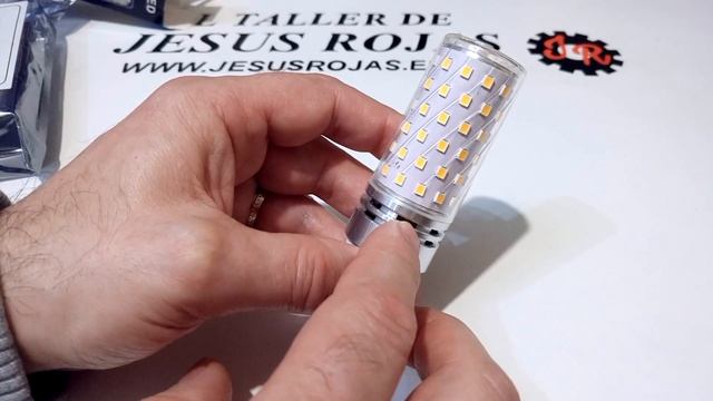 Análisis de Bombilla LED de 12W. Review AogLED E27 1200 Lumen. 212 смотреть онлайн