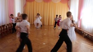 детский танец "Дружба   это не работа"