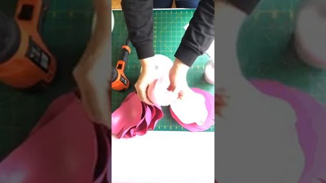 Настенные ПИОНЫ из фоамирана, как формировать лепестки, рабочий процесс Peonies DIY смотреть онлайн