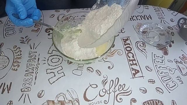 Самая вкусная Шарлотка на кефире, с яблоками!!!