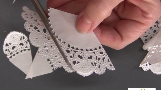 How to Make a Paper Doily Angel Using Aleene's Original Tacky Glue (Long Version) смотреть онлайн