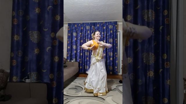 мои индийские танцы ? смотреть онлайн