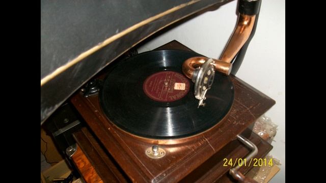 Francisco Lomuto y su Orquesta - Toca Un Tango (Instrumental) смотреть онлайн