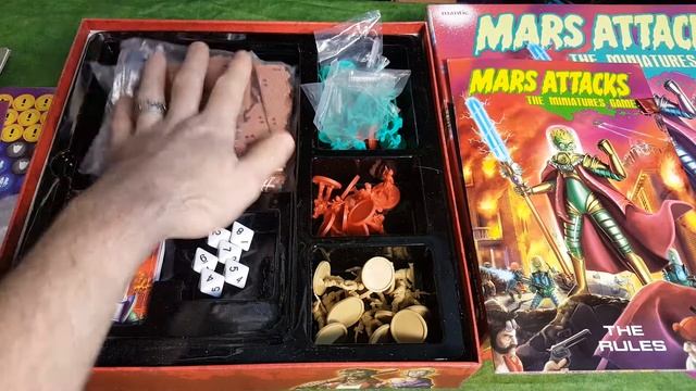 Mars Attacks the miniatures game unboxing смотреть онлайн