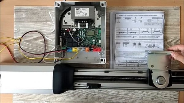 BFT PHOBOS BT A25 i  BFT THALIA