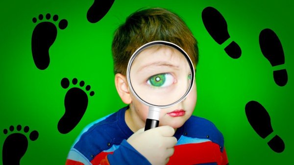 Хелпик снова Играет в ПРЯТКИ? Рома и Мама как ДЕТЕКТИВЫ пытаются Найти Игрушки!