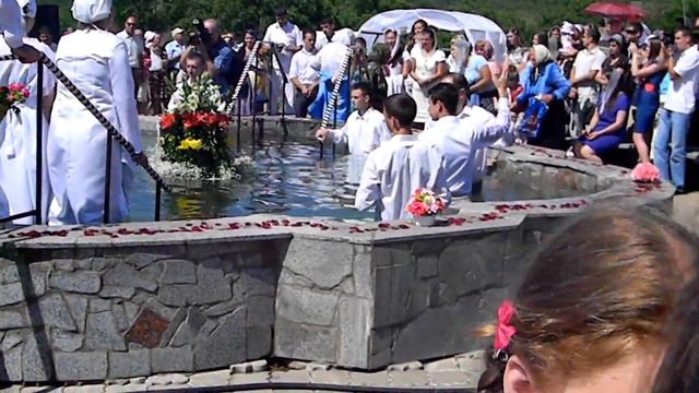 Водное Крещение, Вефиль, Черновцы, Июль 2012, ХВЕ. Baptism. смотреть онлайн