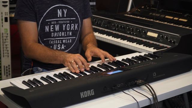 KORG i3 TEST/ REVIEW смотреть онлайн
