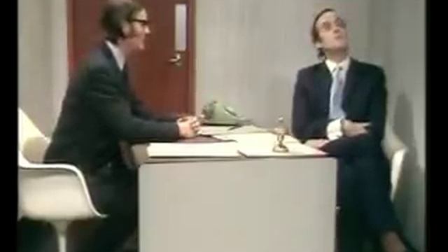монти пайтон. клиника спора.flv