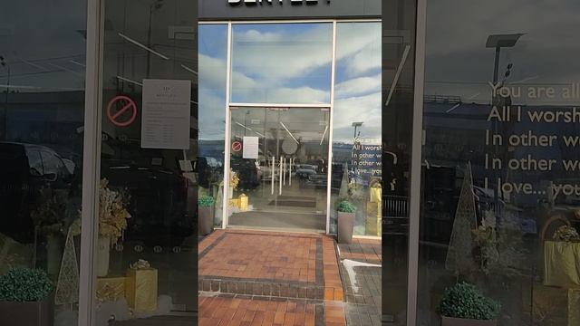 Салон Bentley Бентли смотреть онлайн