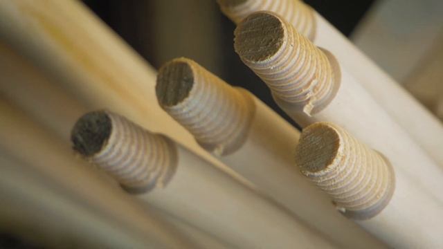 Изготовление деревянных черенков с резьбой | Агростройлидер смотреть онлайн