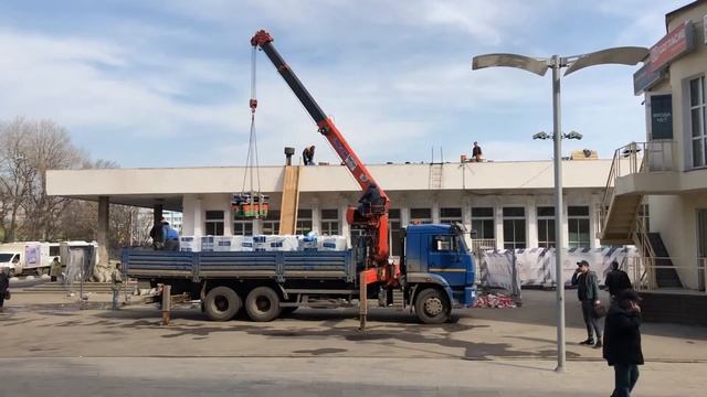 Работа крана-манипулятора смотреть онлайн