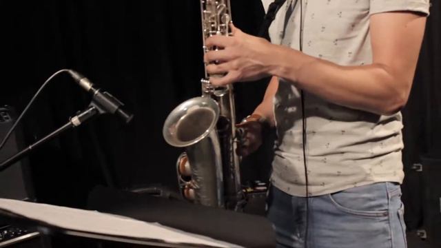 Walk the moon - Shut Up and Dance (saxophone cover by Vytautas Petrauskas) смотреть онлайн