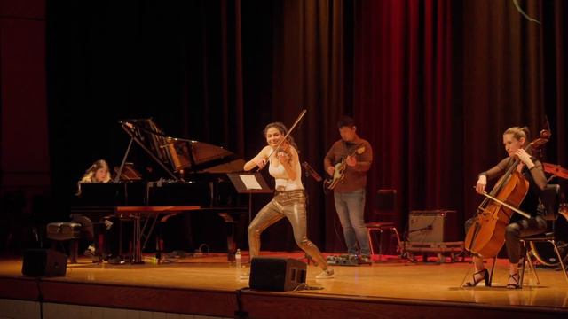 Pirates of the Caribbean LIVE w/ band смотреть онлайн