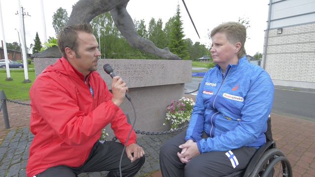 Javelin Carnival 2015 - Tuolikeihäänheittäjä Marjaana Heikkinen смотреть онлайн
