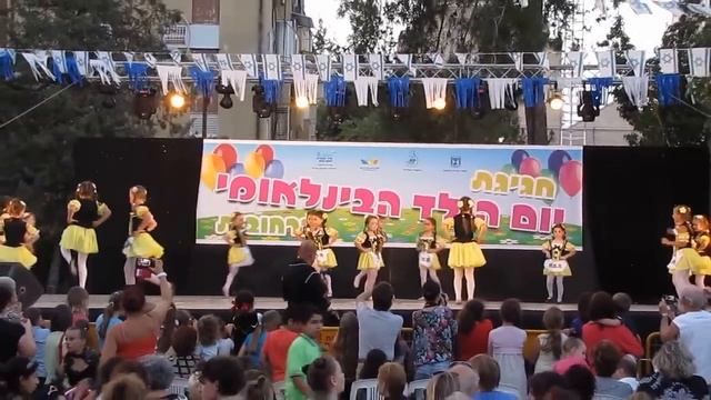 Танцевальная студия Цвета радуги 01.06.2014 Rehovot - ПОЛЬКА смотреть онлайн