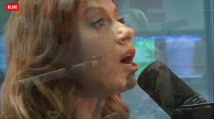 Юля Савичева – Огни болшого города ( #LIVE Авторадио)