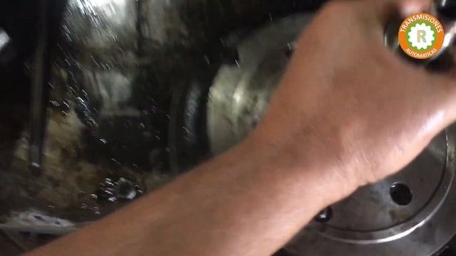 CD4E CON FALLA EN TERCERA Y REVERSA смотреть онлайн