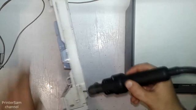 Samsung SCX4200, ML1710, 1520, Xerox 3120, 3119 - бумага застревает в лотке, вертикальный люфт лотк смотреть онлайн