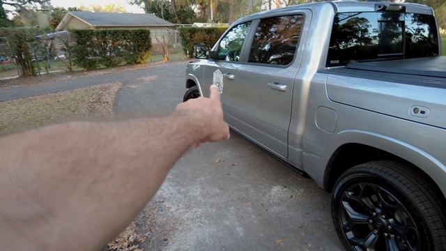 2021 Ram 1500 Limited Night Edition Walkaround Review смотреть онлайн