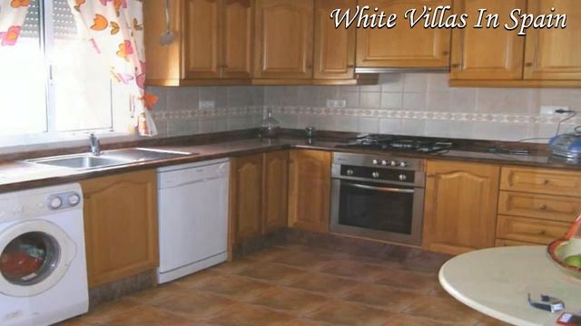 CATRAL: 3 Bed Detached Villa with Pool, Pergola & BBQ Area on a 1.450m² Plot (©WhiteVillasInSpain) смотреть онлайн