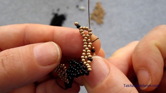 Lale Motifli Boncuk Kolye Yapılışı