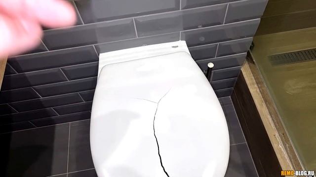 Лопнула крышка унитаза. Сама по себе! ПОЧЕМУ и ЧТО ДЕЛАТЬ? смотреть онлайн