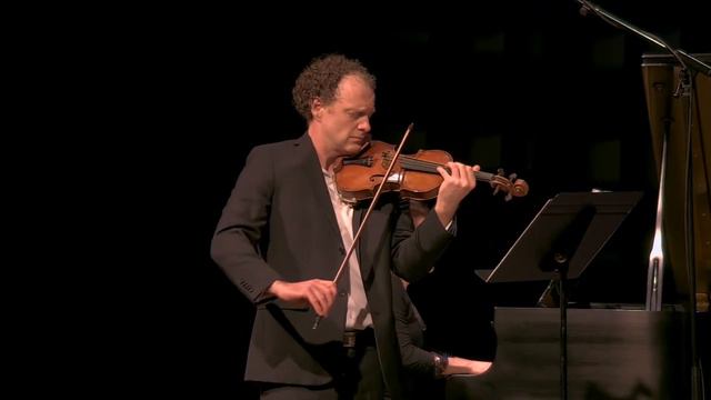 The Red Violin Concerto (Corigliano/Nielson) -Jasper Wood, violin and Elizabeth Bergmann, piano. смотреть онлайн