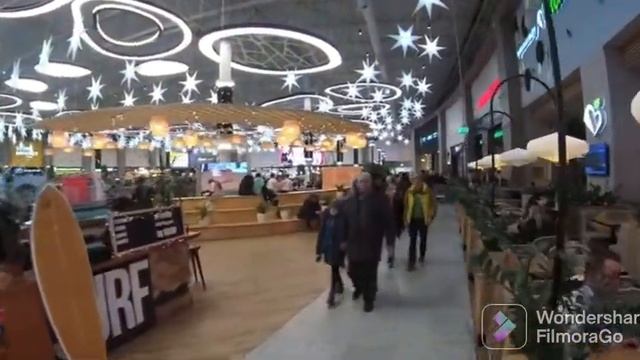 ТРК Мега Дыбенко, один из самых больших ТЦ в Петербурге. 30 января 2022. смотреть онлайн