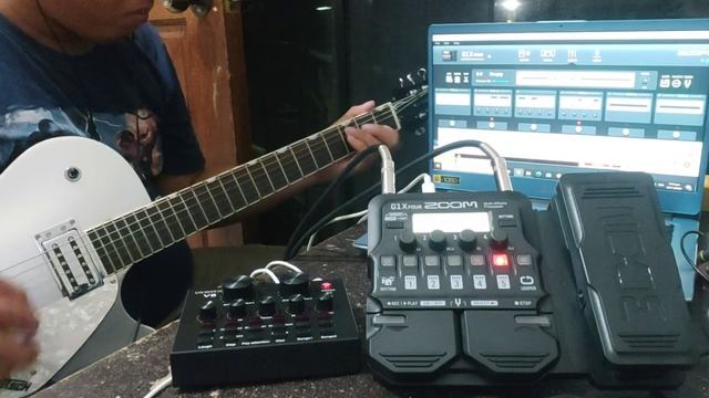"Juana - Pansinin Mo" Guitar Cover using Zoom G1X Four preset and V8 Soundcard смотреть онлайн