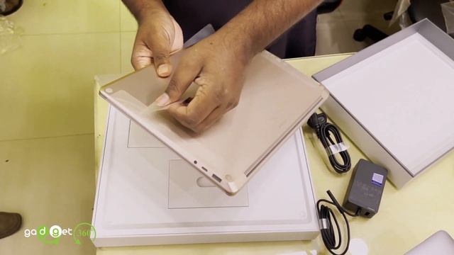 Microsoft Surface Laptop 3 Unboxing | Microsoft Laptop Price In Bangladesh смотреть онлайн