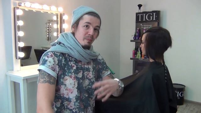 Полный мастер-класс по стрижке ПИКСИ/ PIXIE CUT - Артем Любимов. ЖЕНСКИЕ СТРИЖКИ НА КОРОТКИЕ ВОЛОСЫ смотреть онлайн