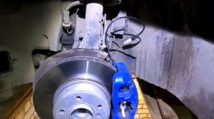 Замена колодок Бмв е60. бмв 5 е60