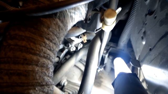 Renault Symbol/Thalia 16V 1.4L, снятие ДПКВ. смотреть онлайн