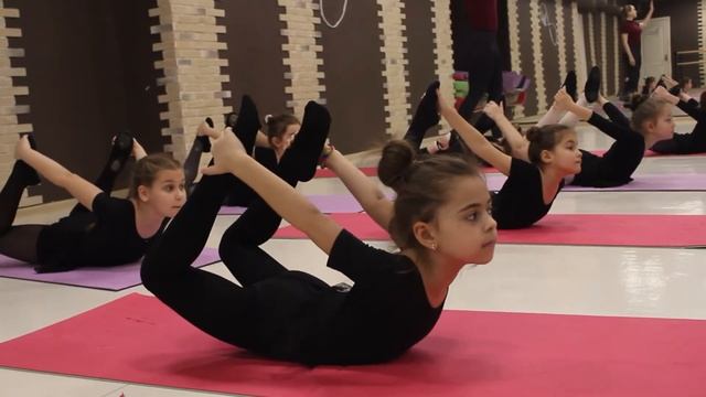 Занятия для детишек в 5Life смотреть онлайн