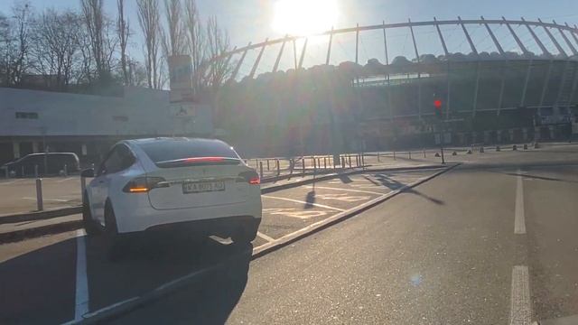 Tesla Model Model X 75D - Какой реальный пробег на одной зарядке? смотреть онлайн