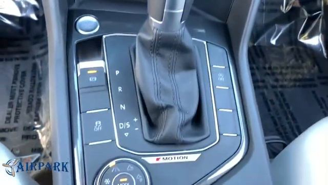 2018 Volkswagen Tiguan Phoenix, Scottsdale, Tempe, Peoria, Mesa, AZ P10867 смотреть онлайн