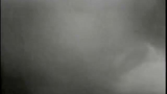 Dirk Bogarde sunglasses commercial смотреть онлайн