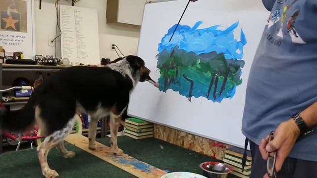 Собака рисует картину смотреть онлайн