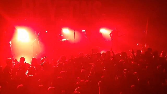 The Reytons-mind the gap and red smoke live in Glasgow смотреть онлайн