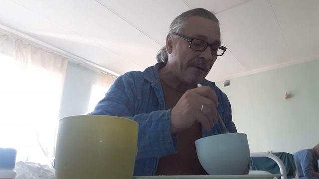 Долгожданный ОБЕД // МУКБАНГ ! Чем кормят в больнице