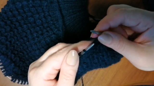 Вязаный берет спицами узором кукуруза смотреть онлайн