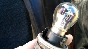 Замена лампочек стоп сигнала. Форд фиеста