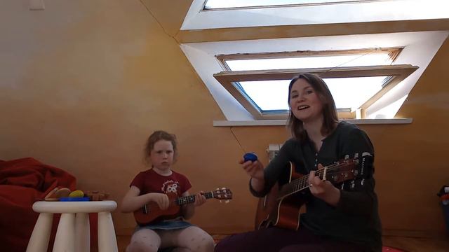 Песенка 'до ре ми' . Взято у Е. Красильникова смотреть онлайн