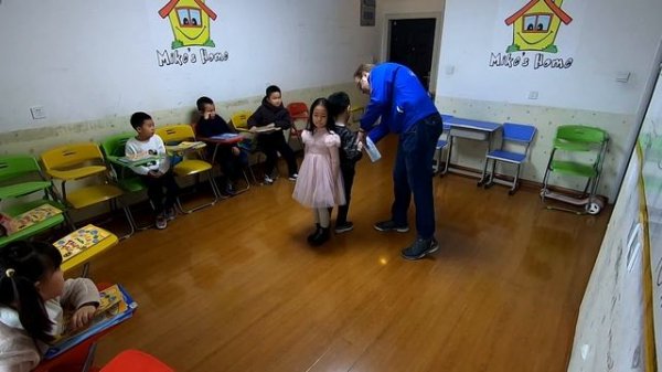 THE DUEL GAME #2 - ESL GAMES for your class - ESL teaching tips - Mike's Home ESL