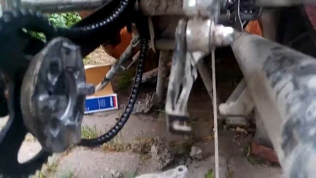 Принцип замены заднего колеса на мотоцикле. (на примере Irbis Virago 110) смотреть онлайн